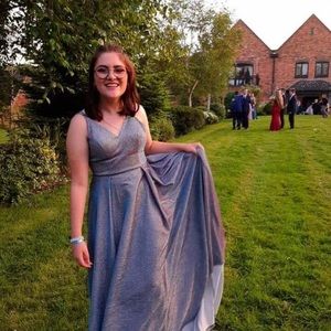 Meet your Posher, Beth